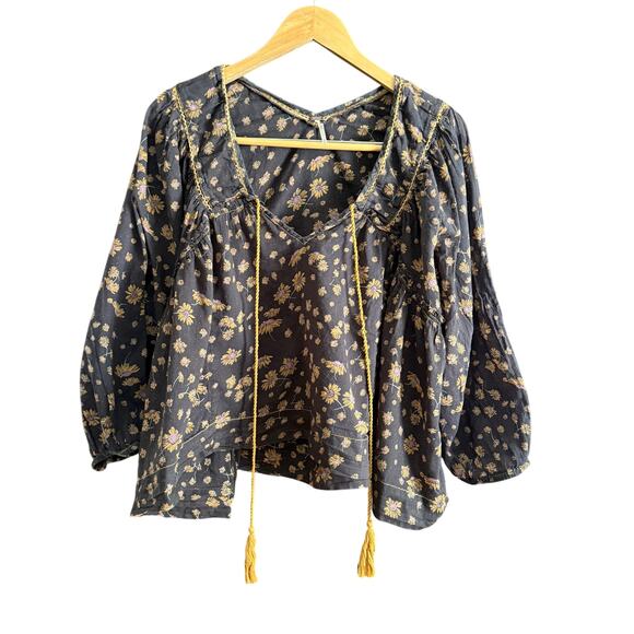 FREE PEOPLE | Never a Dull Moment Cotton Boho Floral Babydoll Peasant Top Medium - Picture 2 of 7